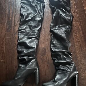 Stuart Weitzman slouched knee high boots